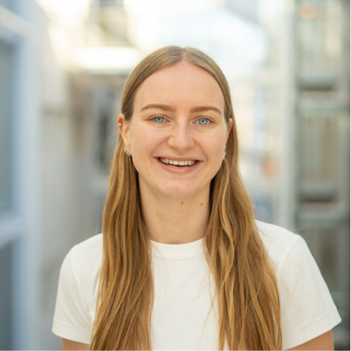 Anniken Holst